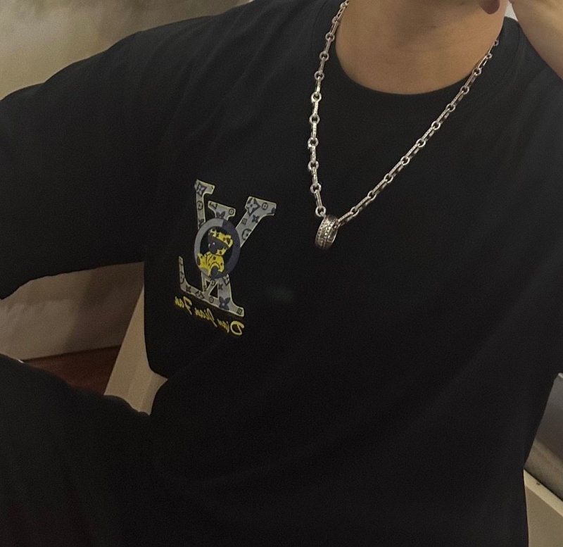 LV Necklaces